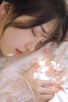 夏天女生校服太薄能看到馒头